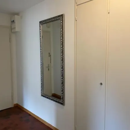 Cozy, Sunny, Center 1 Bedroom Flat アパート *