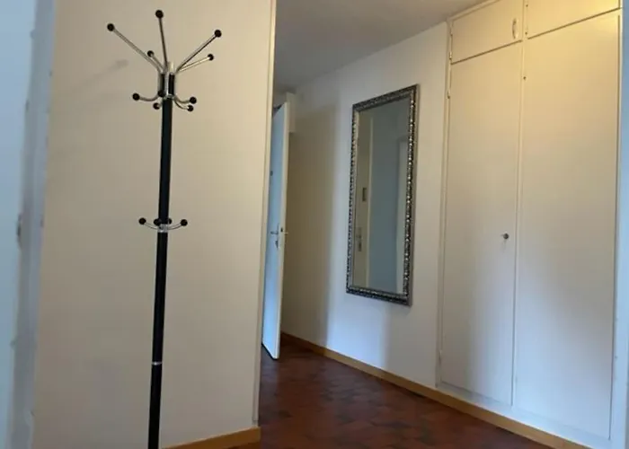 Cozy, Sunny, Center 1 Bedroom Flat Apartamento Zurique